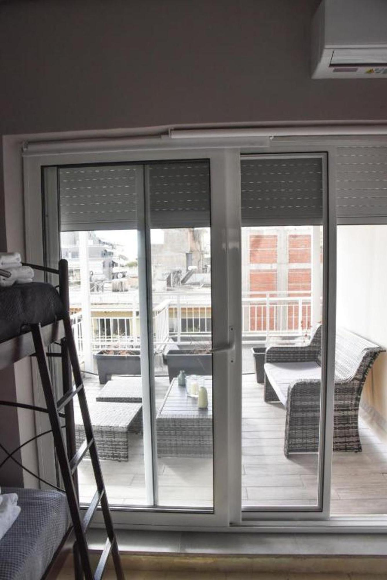 Tiny Rooftop Apartment Athena Bagian luar foto