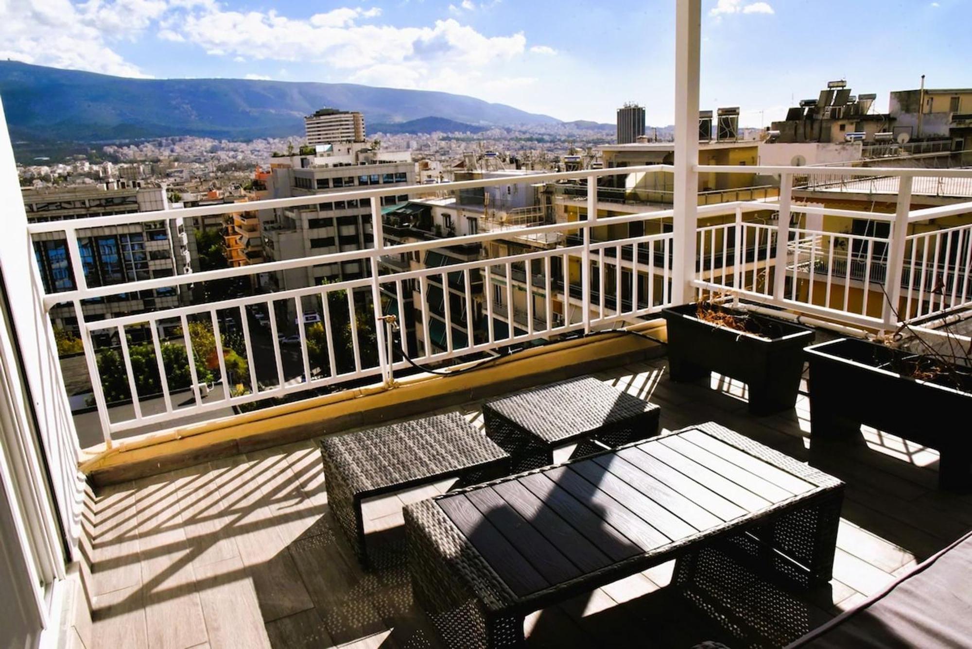 Tiny Rooftop Apartment Athena Bagian luar foto