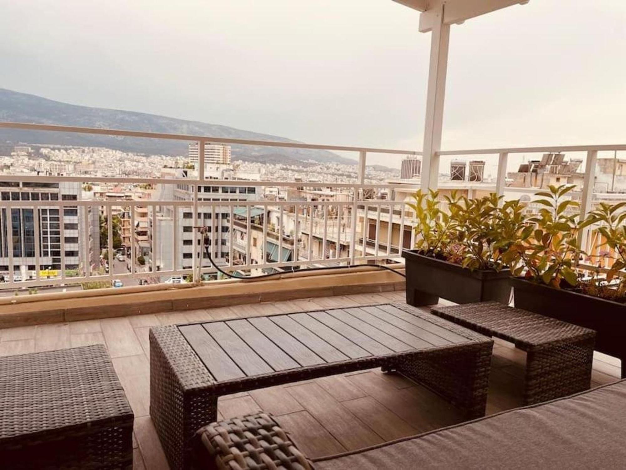 Tiny Rooftop Apartment Athena Bagian luar foto